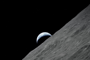 אסטרואיד כמעט בגודל של גורד שחקים יעבור בין כדור הארץ לירח ביום שבת באירוע של פעם בעשור