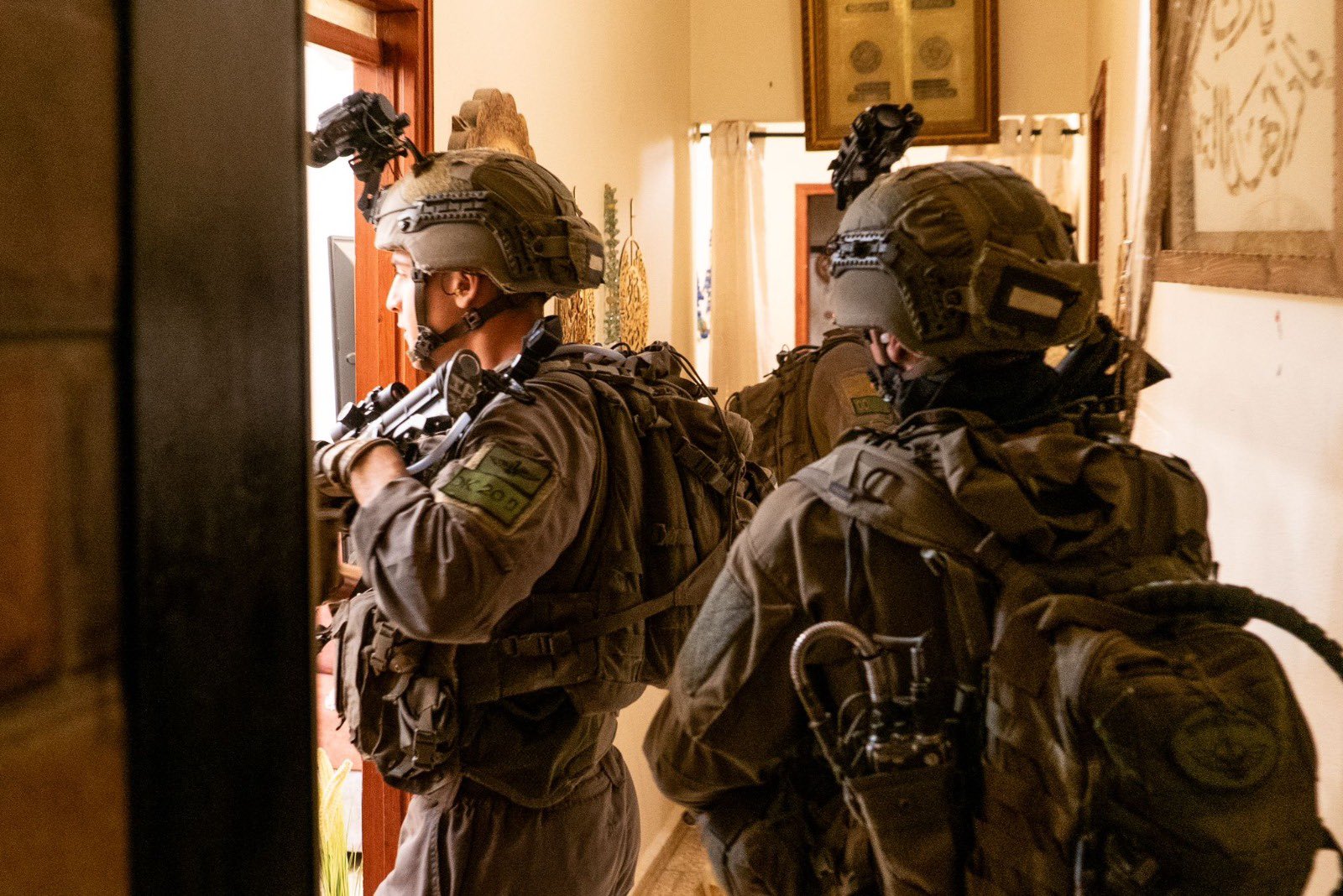 לוחמי צה”ל, שב”כ ומג”ב פעלו הלילה למעצר תשעה מבוקשים ברחבי יהודה ושומרון.